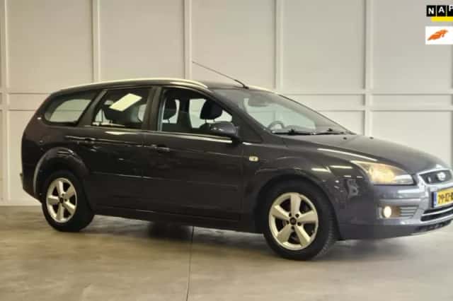 Ford Focus (2007) thumbnail 1