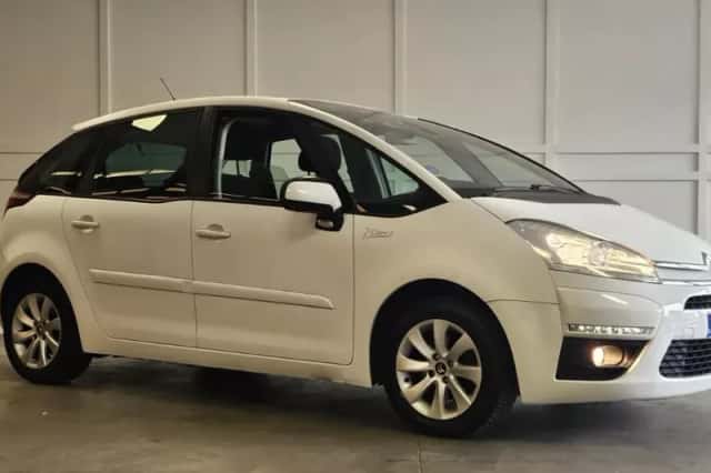 Citroën C4 Picasso (2012) thumbnail 1