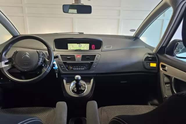 Citroën C4 Picasso (2012) thumbnail 5