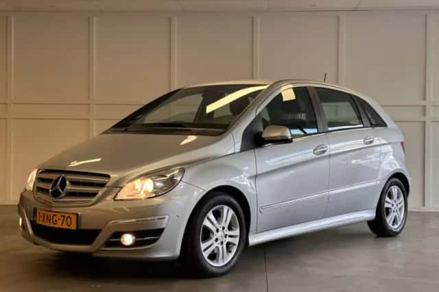 Mercedes-Benz B-Klasse (2010) thumbnail 3