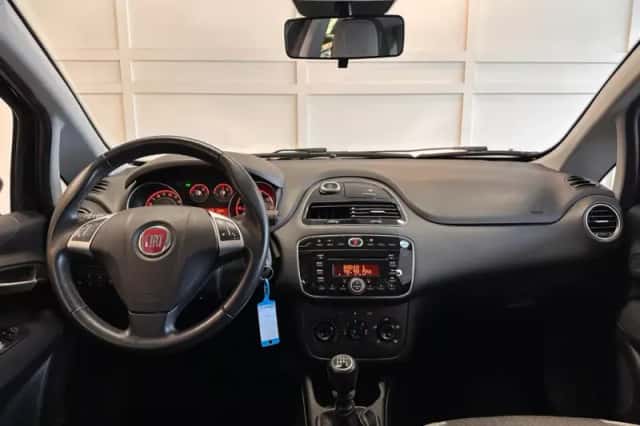 Fiat Punto Evo (2013) thumbnail 5
