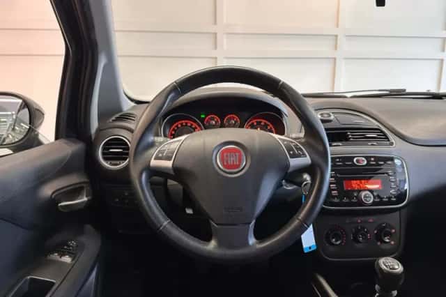 Fiat Punto Evo (2013) thumbnail 6
