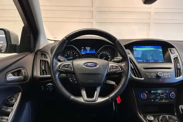 Ford Focus (2017) thumbnail 6