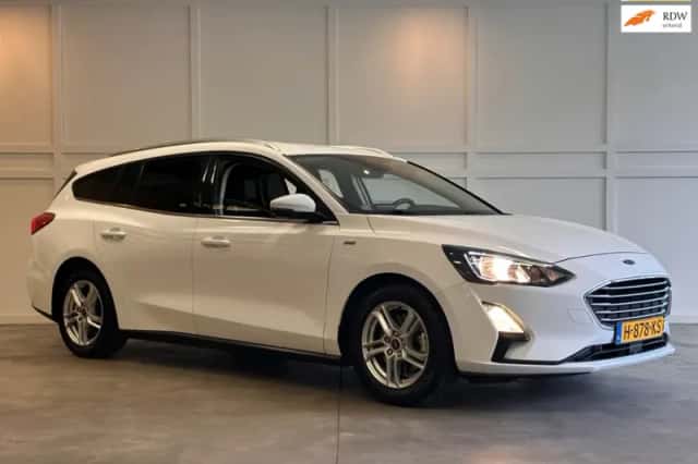 Ford Focus (2020) thumbnail 1