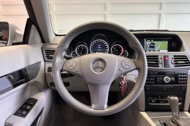 Mercedes-Benz E-Klasse (2009) thumbnail 6