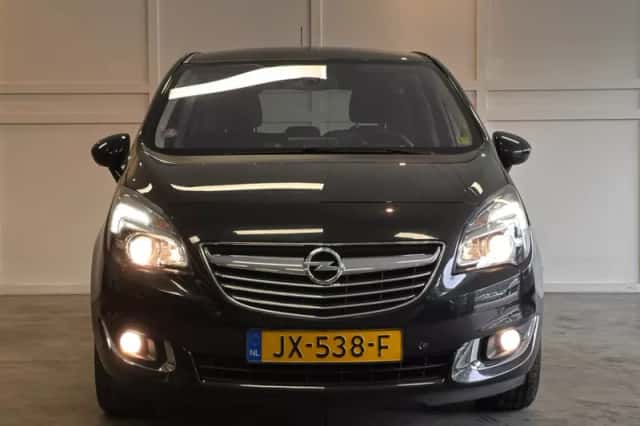 Opel Meriva (2016) thumbnail 2