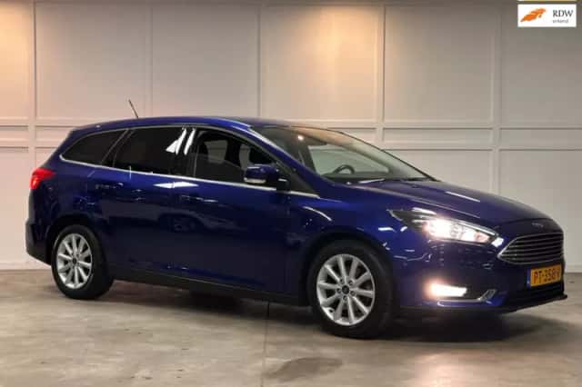 Ford Focus (2017) thumbnail 1