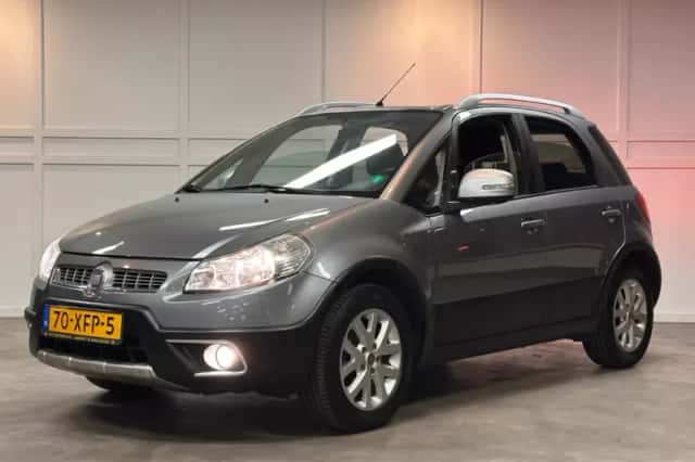 Fiat Sedici (2012) thumbnail 3