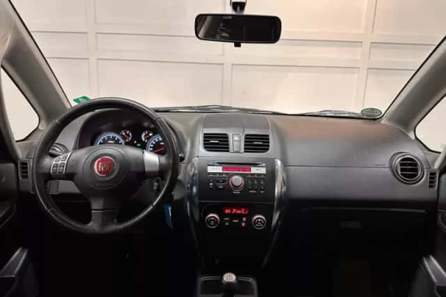 Fiat Sedici (2012) thumbnail 5