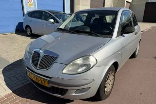 Lancia Ypsilon (2006) thumbnail 1