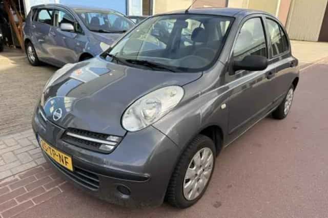 Nissan Micra (2006) thumbnail 1