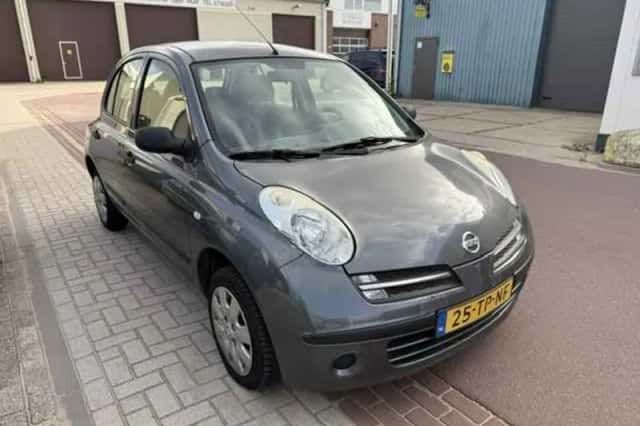Nissan Micra (2006) thumbnail 6