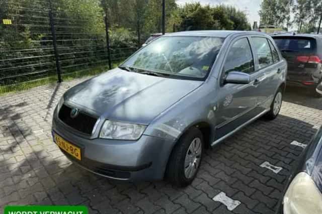 Škoda Fabia (2003) thumbnail 1