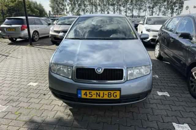 Škoda Fabia (2003) thumbnail 2