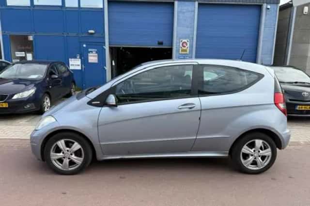Mercedes-Benz A-Klasse (2009) thumbnail 2