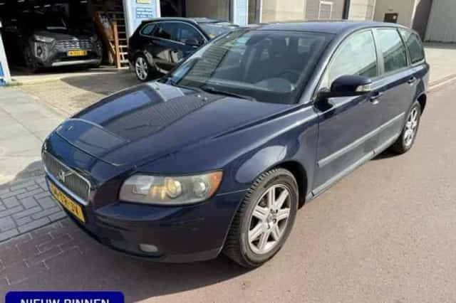 Volvo V50 (2007) thumbnail 1