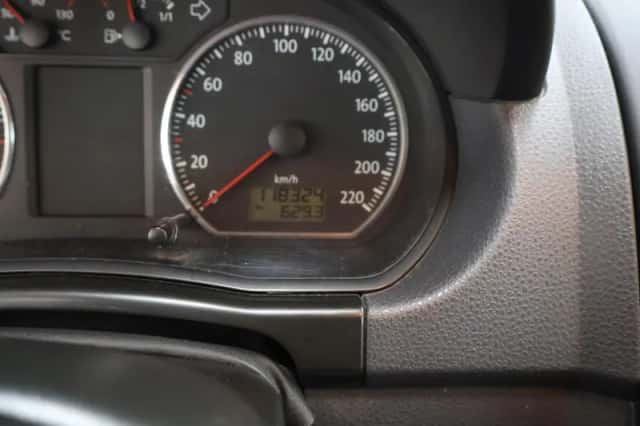 Volkswagen Polo (2007) thumbnail 5