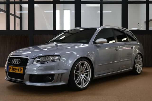 Audi RS 4 (2007) thumbnail 3