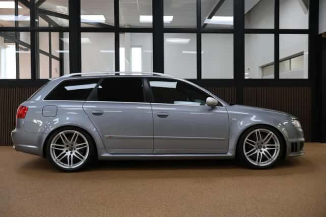Audi RS 4 (2007) thumbnail 4