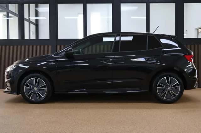 Škoda Fabia (2023) thumbnail 4