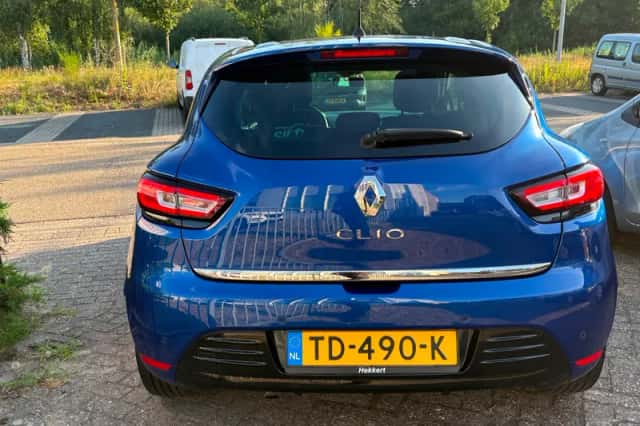 Renault Clio (2018) thumbnail 4