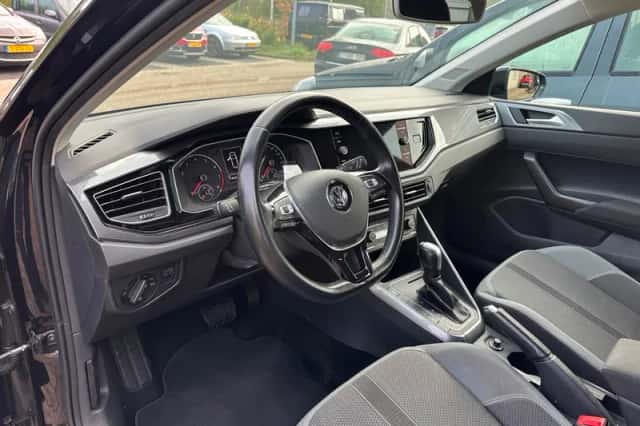 Volkswagen Polo (2020) thumbnail 6