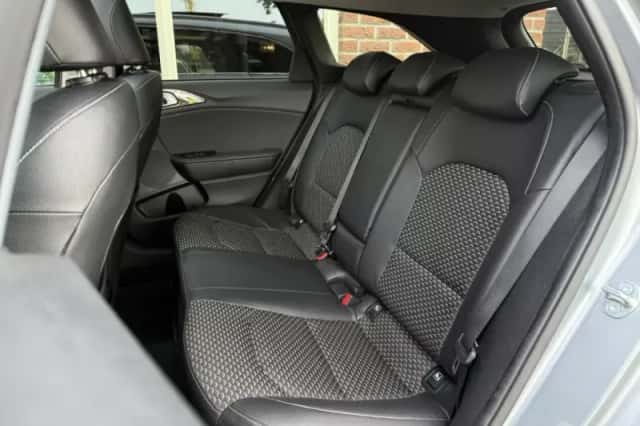 Kia Ceed (2024) thumbnail 5