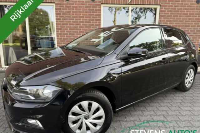 Volkswagen Polo (2021) thumbnail 1