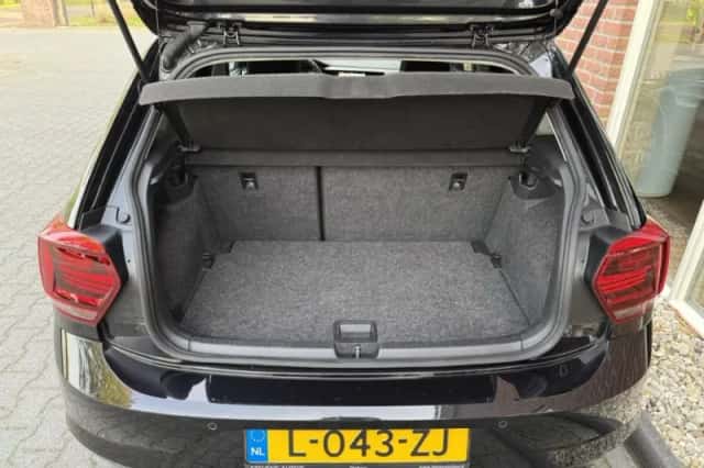 Volkswagen Polo (2021) thumbnail 6