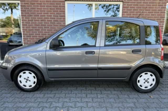 Fiat Panda (2012) thumbnail 2