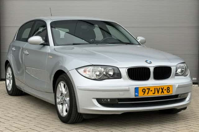 BMW 1-Serie (2009) thumbnail 4