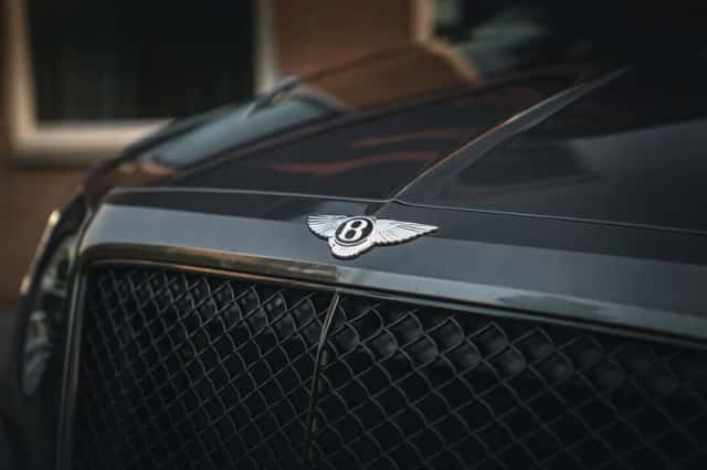 Bentley Bentayga (2018) thumbnail 4