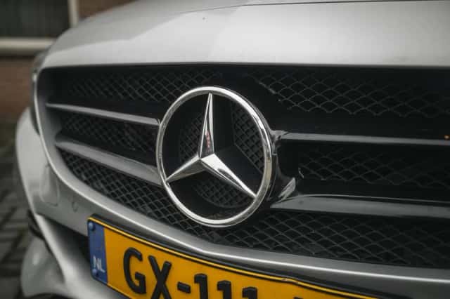 Mercedes-Benz C-Klasse (2015) thumbnail 4
