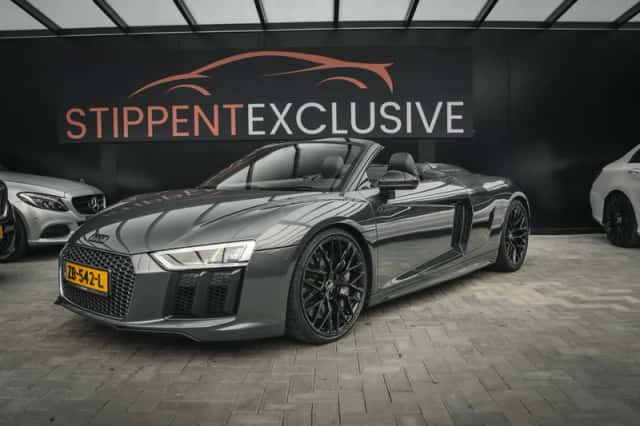 Audi R8 (2017) thumbnail 1