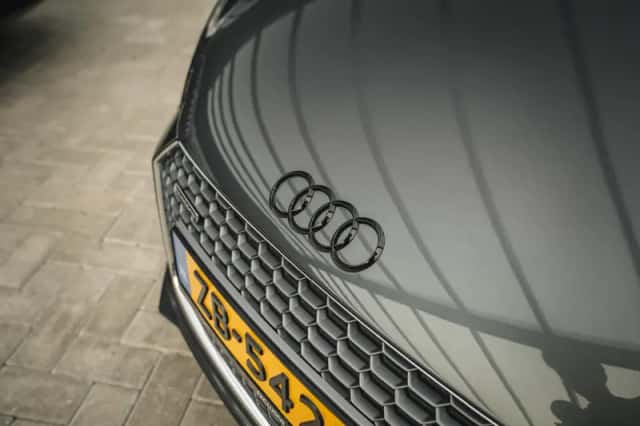 Audi R8 (2017) thumbnail 3