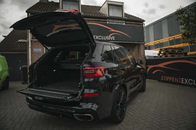BMW X5 (2019) thumbnail 2
