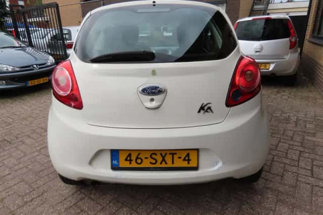 Ford Ka (2012) thumbnail 6