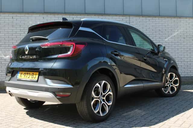 Renault Captur (2020) thumbnail 4