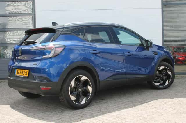 Renault Captur (2025) thumbnail 4