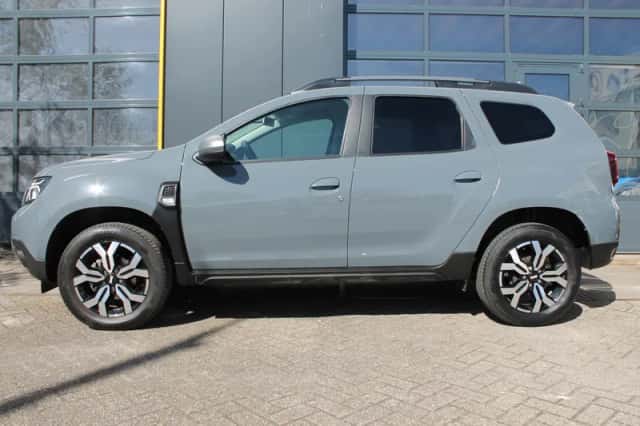 Dacia Duster (2024) thumbnail 6