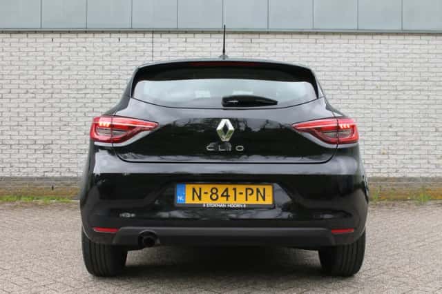 Renault Clio (2021) thumbnail 6