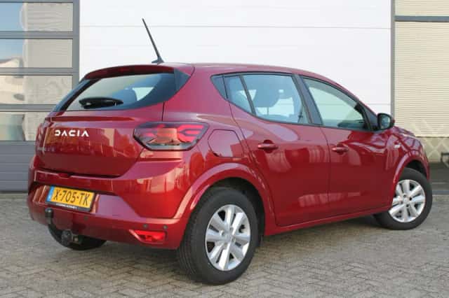 Dacia Sandero (2024) thumbnail 6