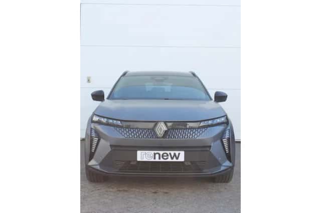 Renault Scenic E-Tech (2025) thumbnail 3