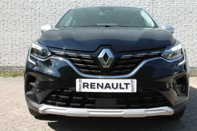 Renault Captur (2022) thumbnail 6