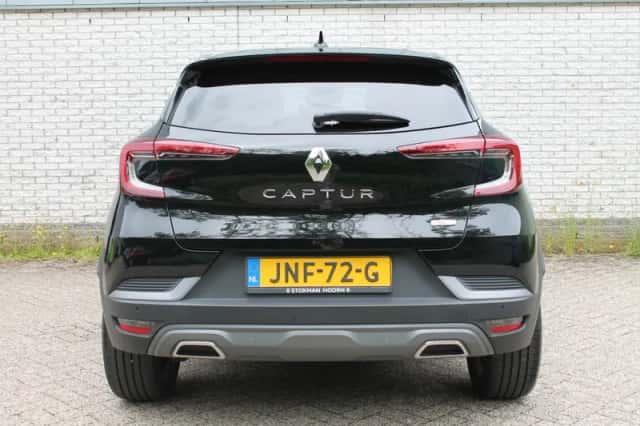 Renault Captur (2021) thumbnail 6