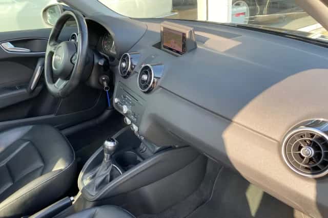 Audi A1 (2013) thumbnail 2