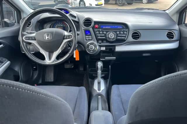 Honda Insight (2012) thumbnail 2