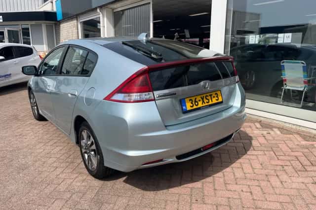 Honda Insight (2012) thumbnail 4