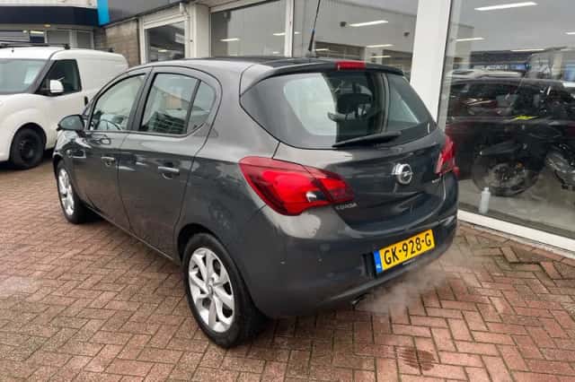 Opel Corsa (2015) thumbnail 4