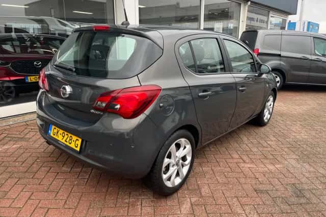 Opel Corsa (2015) thumbnail 6